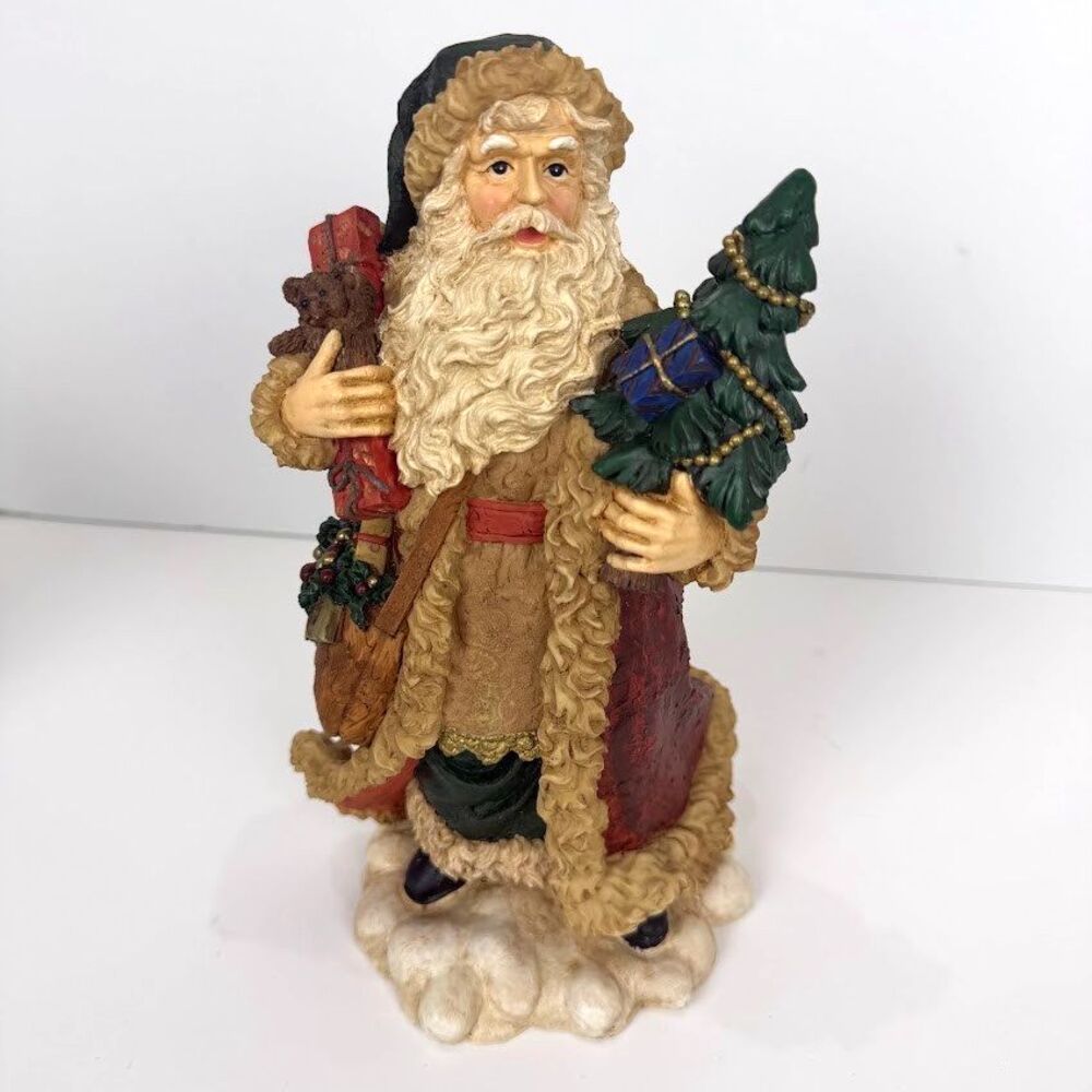 Vintage Rustic Woodland Santa Figurine by Pacific Rim, 9", EUC